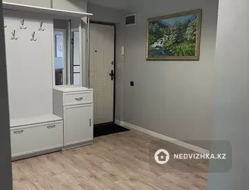 3-комнатная квартира, этаж 2 из 5, 80 м²