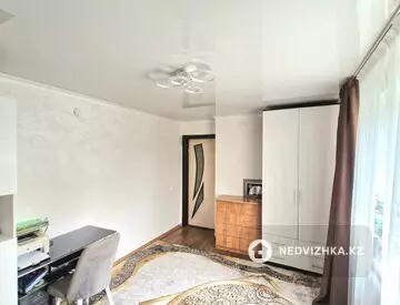 2-комнатная квартира, этаж 1 из 2, 50 м²