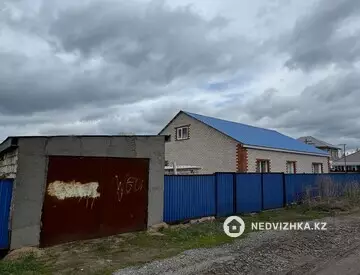 5-комнатный дом, 4 соток, 200 м²