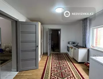 5-комнатный дом, 4 соток, 200 м²