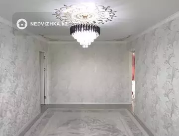 3-комнатная квартира, этаж 5 из 5, 60 м²