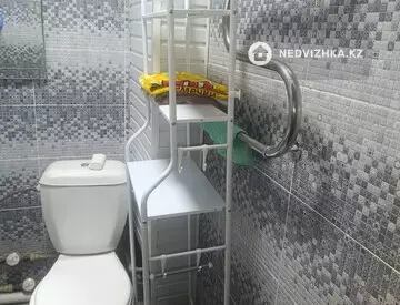 2-комнатная квартира, этаж 4 из 5, 48 м²