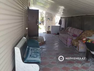 5-комнатный дом, 11 соток, 83 м²