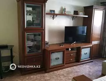 3-комнатная квартира, этаж 2 из 9, 68 м²