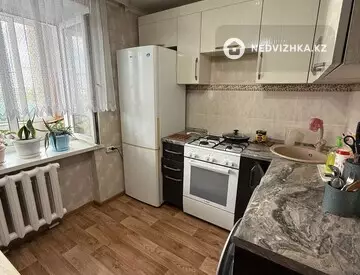 1-комнатная квартира, этаж 5 из 5, 42 м²
