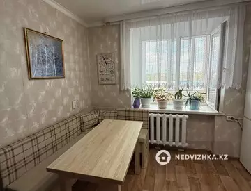 1-комнатная квартира, этаж 5 из 5, 42 м²