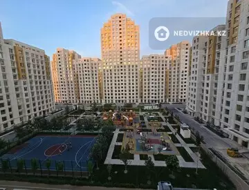 2-комнатная квартира, этаж 7 из 7, 56 м², Посуточно