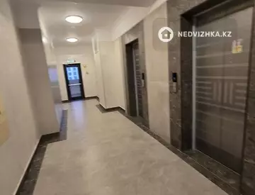 2-комнатная квартира, этаж 7 из 7, 56 м², Посуточно