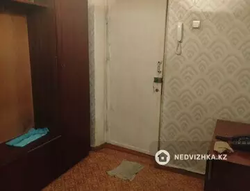 2-комнатная квартира, этаж 4 из 5, 52 м²