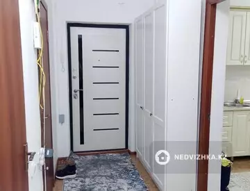 2-комнатная квартира, этаж 1 из 5, 75 м²