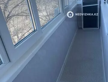 3-комнатная квартира, этаж 3 из 3, 72 м², Посуточно