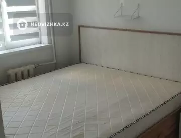 3-комнатная квартира, этаж 3 из 5, 64 м², На длительный срок