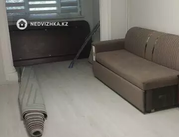 3-комнатная квартира, этаж 3 из 5, 64 м², На длительный срок