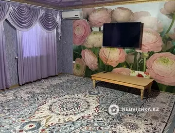 3-комнатная квартира, этаж 3 из 4, 65 м²