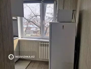 1-комнатная квартира, этаж 3 из 5, 32 м²