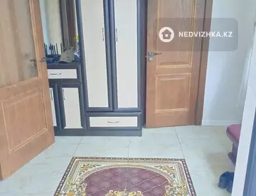 5-комнатный дом, 680 соток, 149 м²