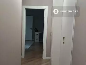 2-комнатная квартира, этаж 5 из 5, 46 м², На длительный срок