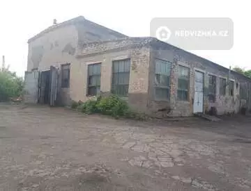 Склад, 1 900 м²