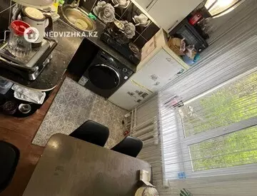 2-комнатная квартира, этаж 4 из 4, 46 м²