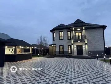 5-комнатный дом, 8 соток, 235 м²