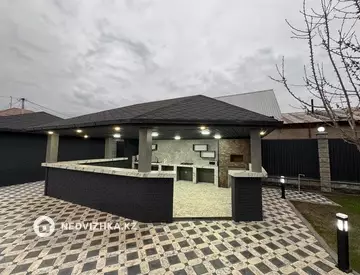 5-комнатный дом, 8 соток, 235 м²