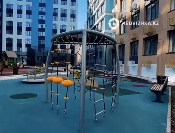 2-комнатная квартира, этаж 1 из 9, 67 м²