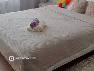 2-комнатная квартира, этаж 2 из 5, 59 м², Посуточно