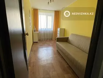 3-комнатная квартира, этаж 4 из 4, 54 м²