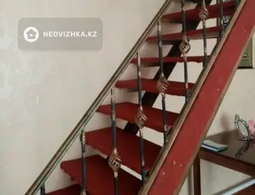 4-комнатный дом, 10 соток, 80 м²