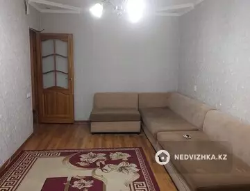 2-комнатная квартира, этаж 2 из 5, 60 м², На длительный срок