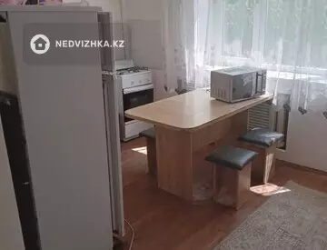 1-комнатная квартира, этаж 2 из 9, 43 м²