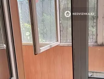 1-комнатная квартира, этаж 2 из 9, 43 м²