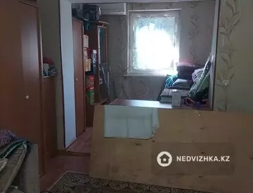 2-комнатная квартира, этаж 3 из 5, 60 м²