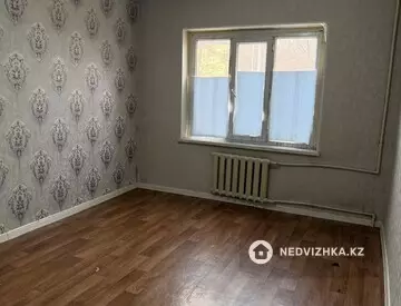 1-комнатная квартира, этаж 2 из 5, 38 м²