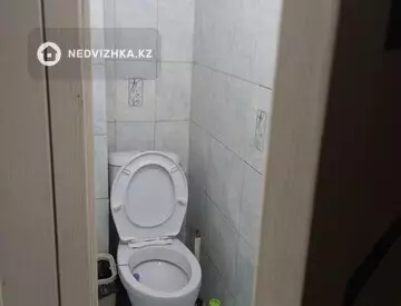 2-комнатная квартира, этаж 4 из 5, 58 м²