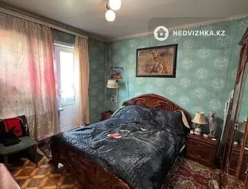 2-комнатная квартира, этаж 3 из 5, 60 м²
