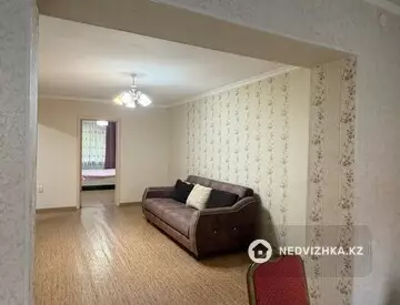 2-комнатная квартира, этаж 3 из 5, 55 м²