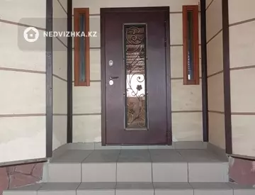 5-комнатный дом, 8 соток, 147 м²