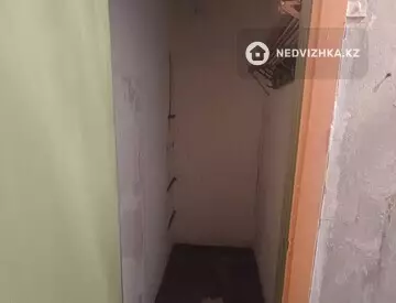 2-комнатная квартира, этаж 2 из 5, 52 м²