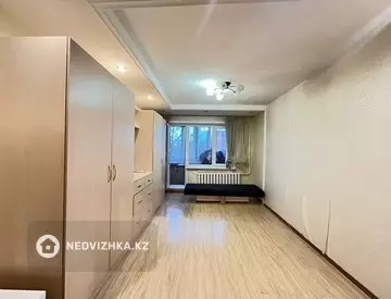 1-комнатная квартира, этаж 3 из 5, 36 м²