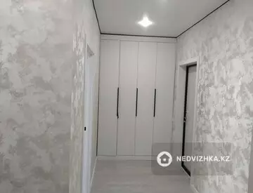 1-комнатная квартира, этаж 3 из 9, 39 м²