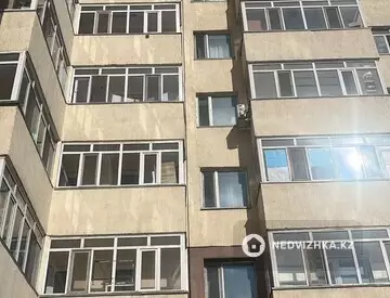 1-комнатная квартира, этаж 8 из 9, 32 м²