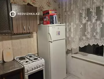 1-комнатная квартира, этаж 4 из 5, 36 м²