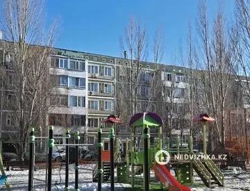 1-комнатная квартира, этаж 4 из 5, 36 м²
