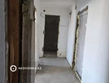 2-комнатная квартира, этаж 1 из 9, 51 м²