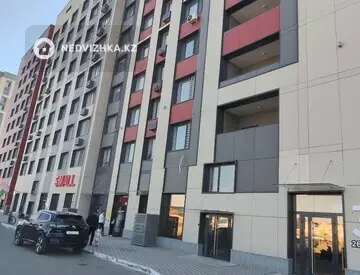 3-комнатная квартира, этаж 12 из 12, 90 м², На длительный срок