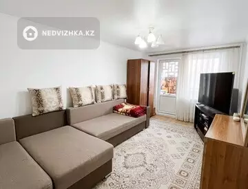 4-комнатная квартира, этаж 2 из 4, 75 м²