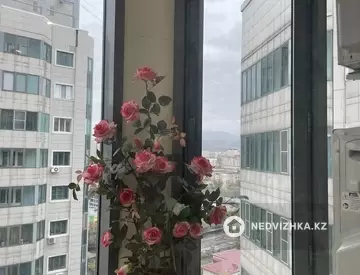 6-комнатная квартира, этаж 14 из 15, 197 м²