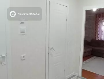 3-комнатная квартира, этаж 3 из 5, 70 м²