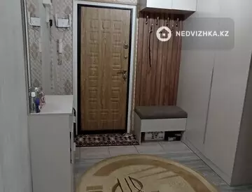 3-комнатная квартира, этаж 3 из 5, 70 м²